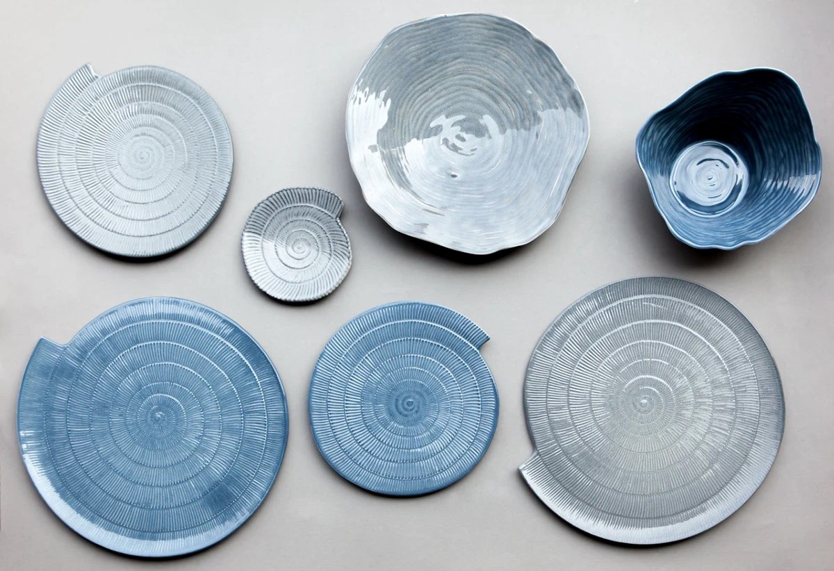 Matte gray dinnerware